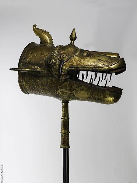 Mahi-maratib (Fish Standard), Gilt copper alloy, iron, rope