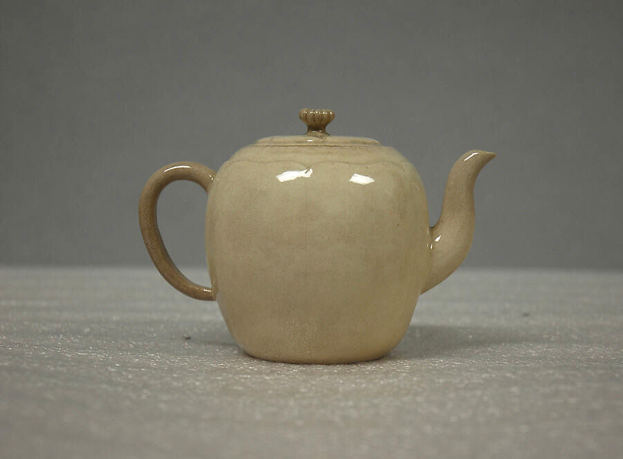 Sencha Teapot (Kyūsu), Stoneware with crackled transparent glaze (Satsuma ware), Japan