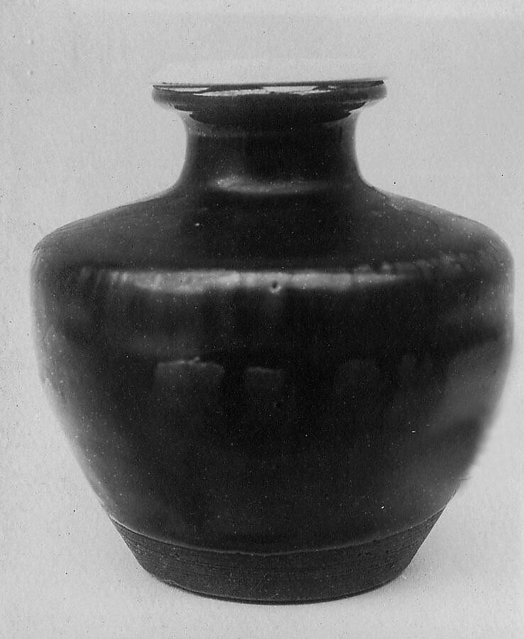 Tea Jar, Tôshiro, Clay covered with a mottled glaze (Seto ware), Japan 