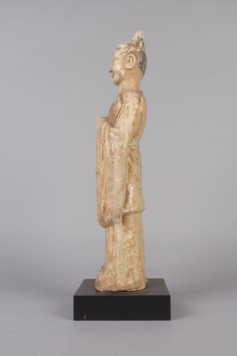 Figure of an Official, Glazed earthenware, China
