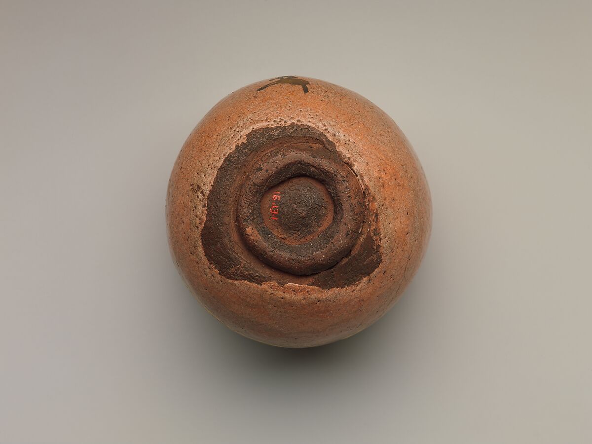 Teabowl, Hon'ami Kōetsu (Japanese, 1558–1637), Clay covered with glaze, except on lower part where it is left bare, Japan