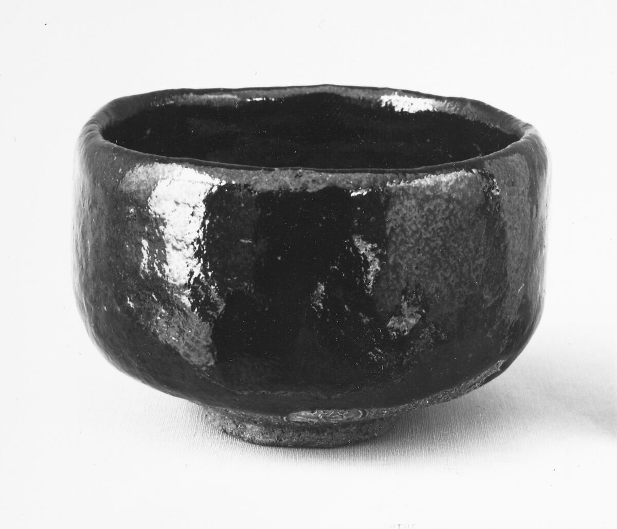 Teabowl, Kichizaemon, Clay covered with a shiny black glaze (Raku ware), Japan 