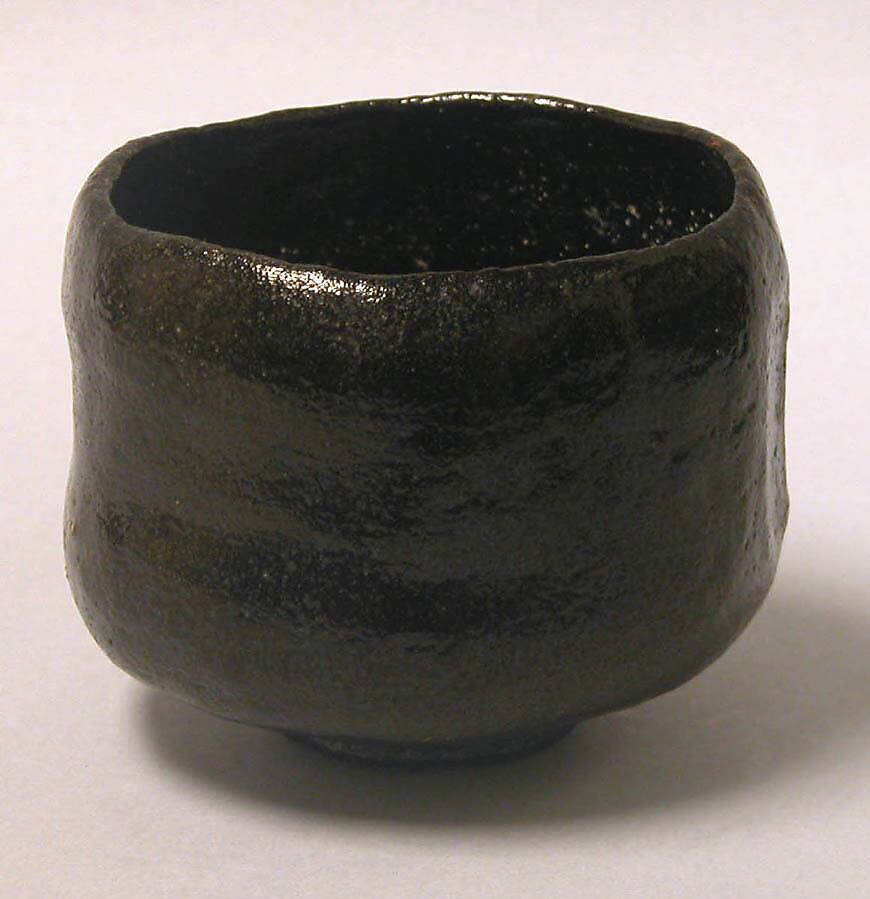 Teabowl, Raku Ryōnyū (Japanese, 1756–1834), Clay covered with a black glaze (Raku ware), Japan