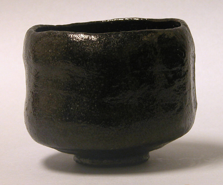 Teabowl, Raku Ryōnyū (Japanese, 1756–1834), Clay covered with a black glaze (Raku ware), Japan 