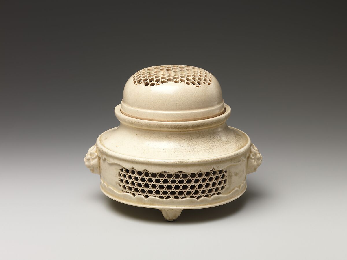 Incense Burner (koro) and Cover with Molded and Reticulated Design