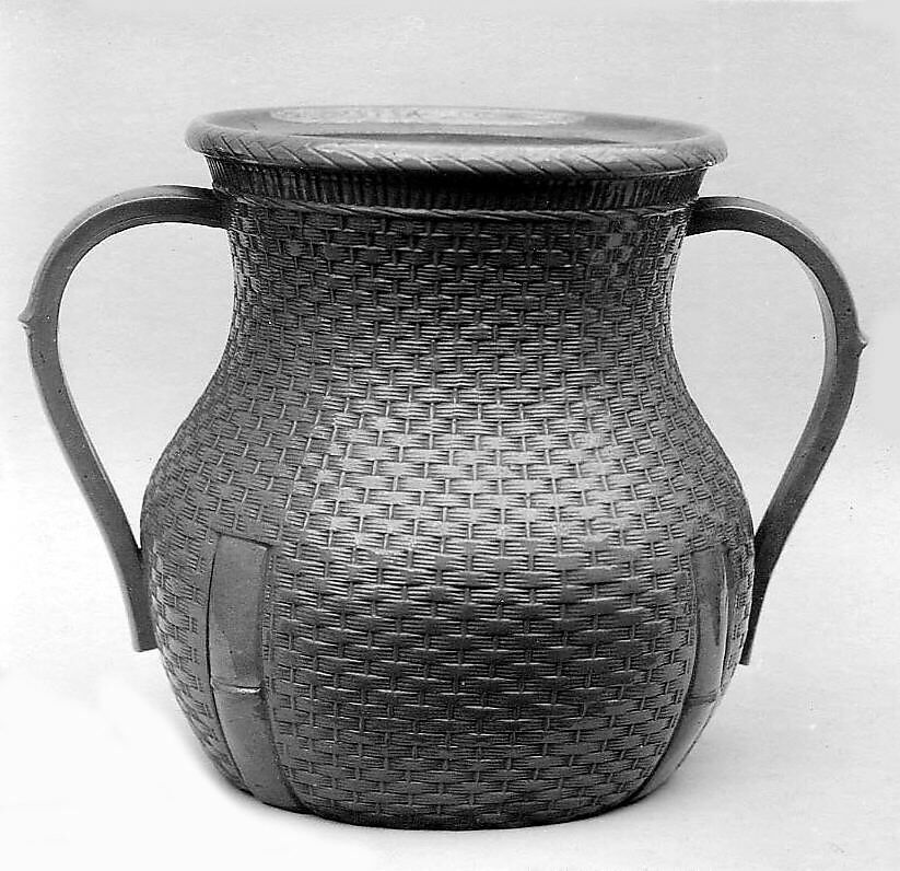 Vase, Stoneware covered with a light glaze; (Shiro Bizen ware), Japan 