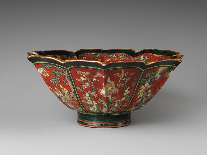 Octagonal Bowl with Auspicious Chinese Themes and Sages