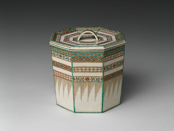 Water Jar (Mizusashi) with Geometric Patterns