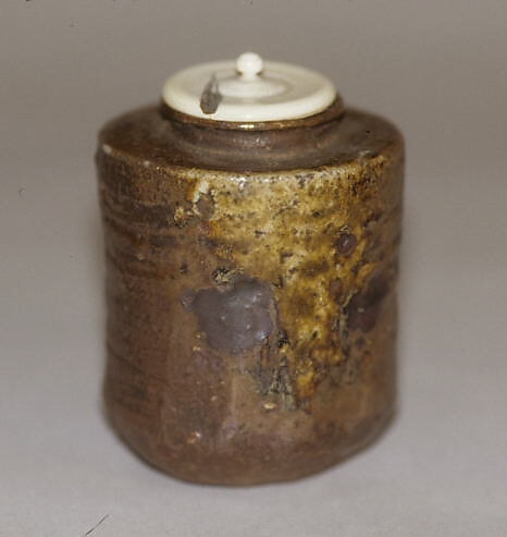 Tea jar with cover, (Iga ware), Japan 