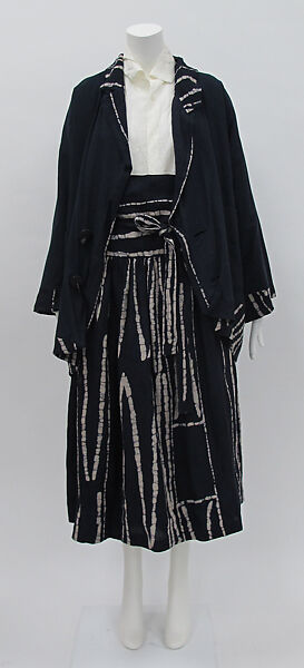 Ensemble, Comme des Garçons (Japanese, founded 1969), linen, synthetic, leather, mother-of-pearl, Japanese 