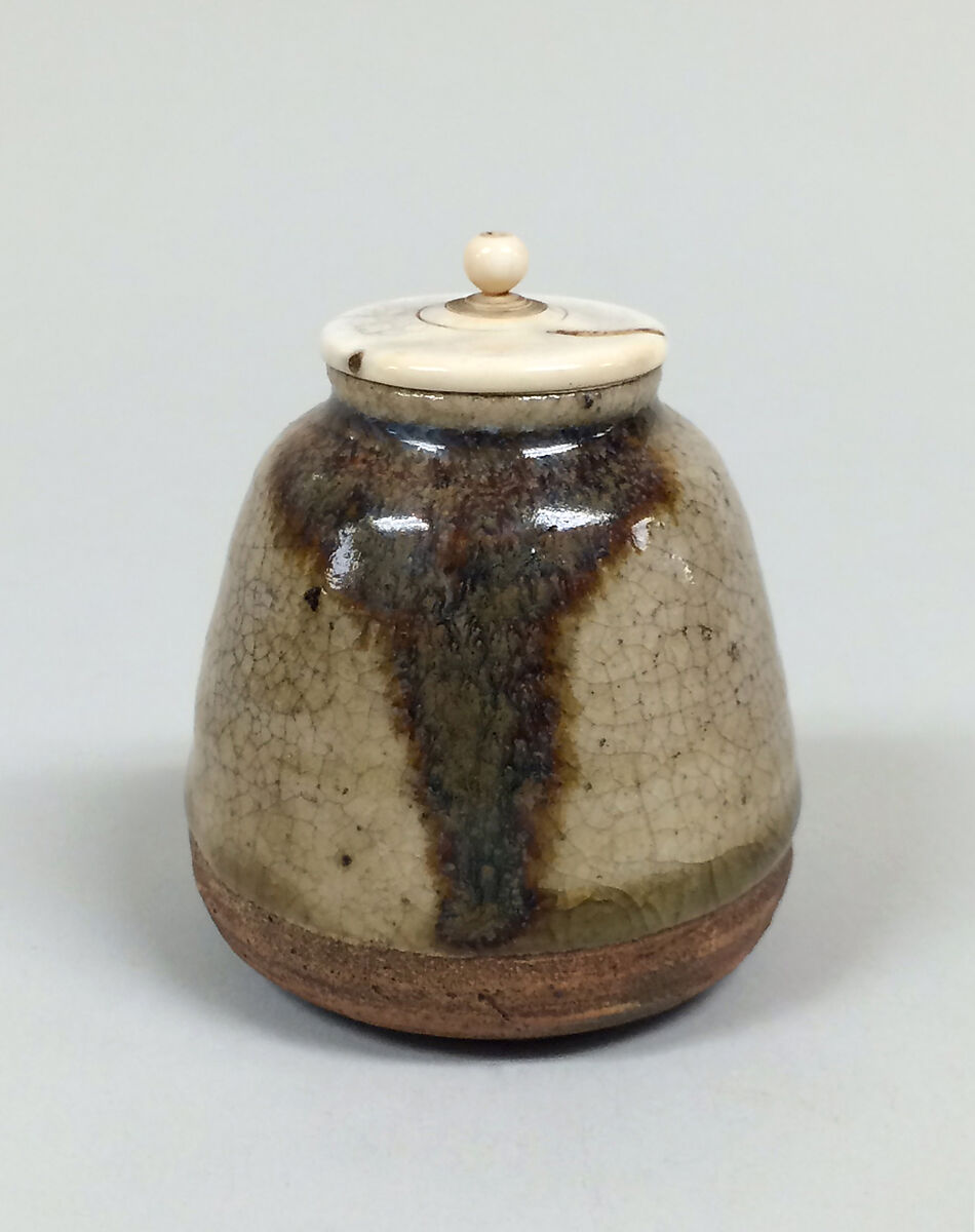 Tea jar with cover, Shigaraki ware, Japan 