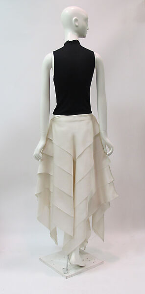 Ensemble, Yeohlee Teng (American, born Malaysia, 1951), silk, metal, American