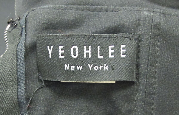 Dress, Yeohlee Teng (American, born Malaysia, 1951), silk, metal, American