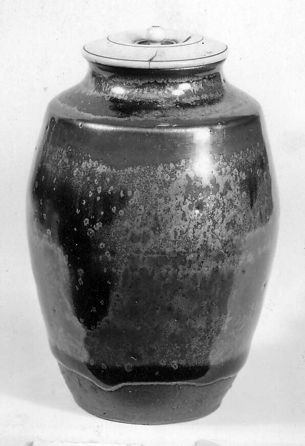 Tea jar, Clay; metallic glaze running into darker tones (Takatori ware), Japan 
