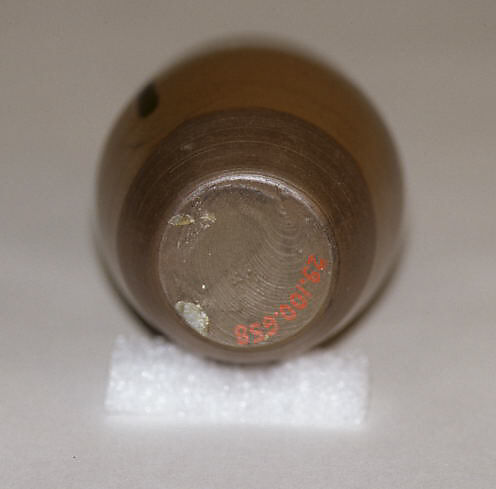 Tea jar, Clay; thin brown underglaze and rich brown overglaze (Takatori ware), Japan