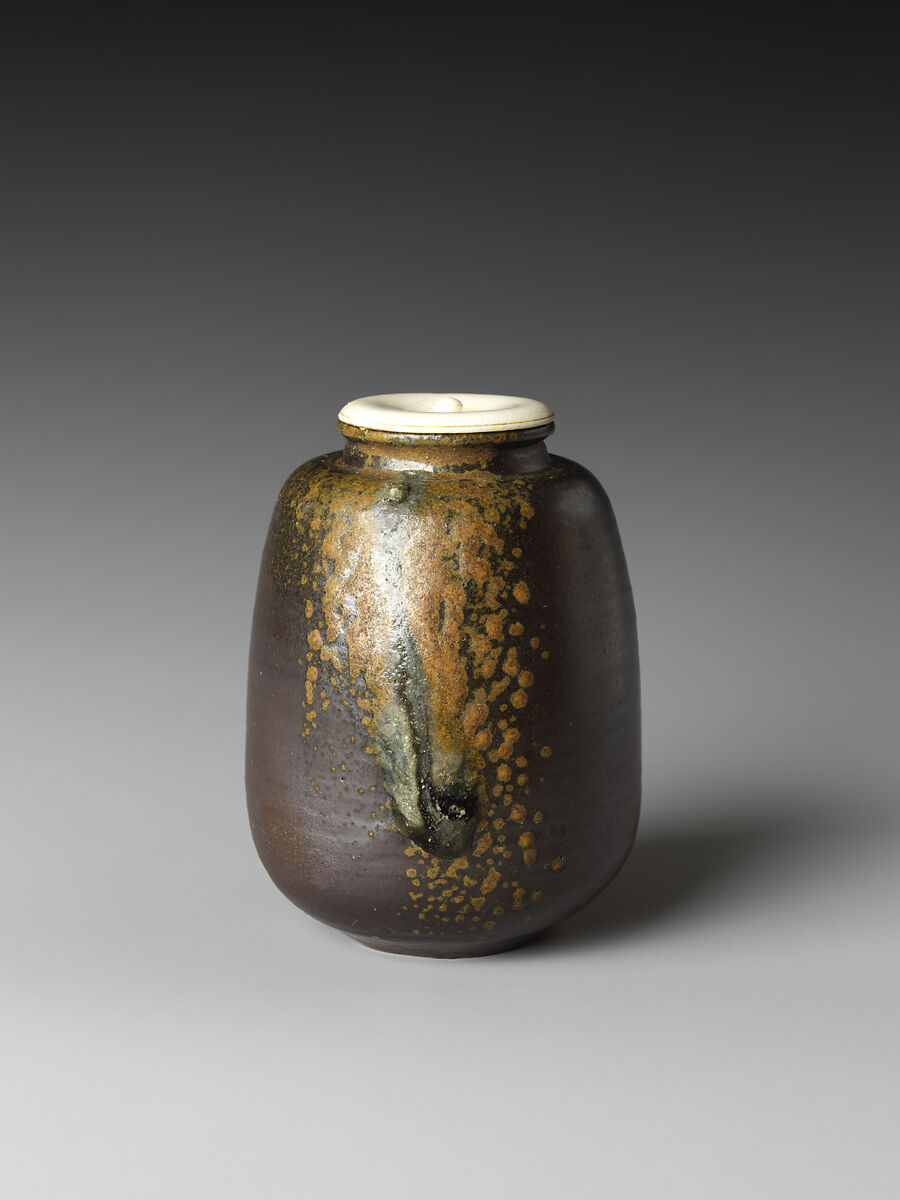 Tea Caddy (Chaire), Stoneware with natural ash glaze (Bizen ware), Japan 