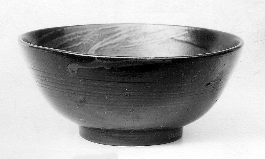 Teabowl, Clay, glaze with splashes  (Bizen ware, Imbe style), Japan 