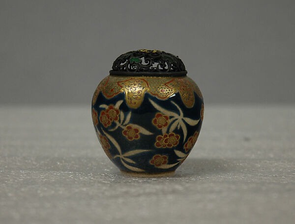 Small Covered Jar with Design of Cherry Blossoms and Lambrequin Border