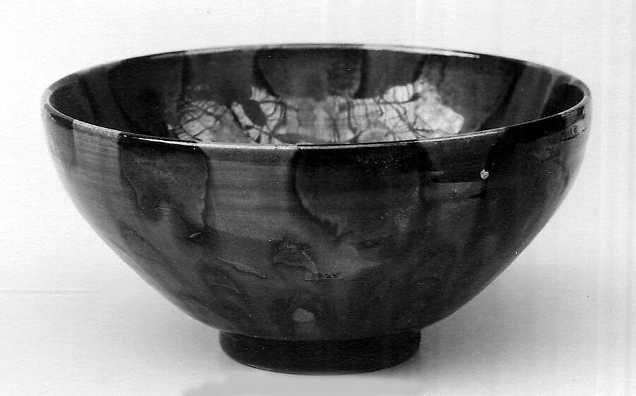 Teabowl, Clay; brilliant glaze with irregular splashes (Satsuma ware, Betsukafu type), Japan 
