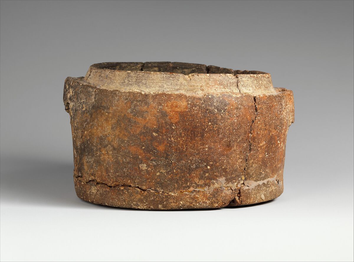 Terracotta box of a pyxis (small box), Terracotta, Cycladic 