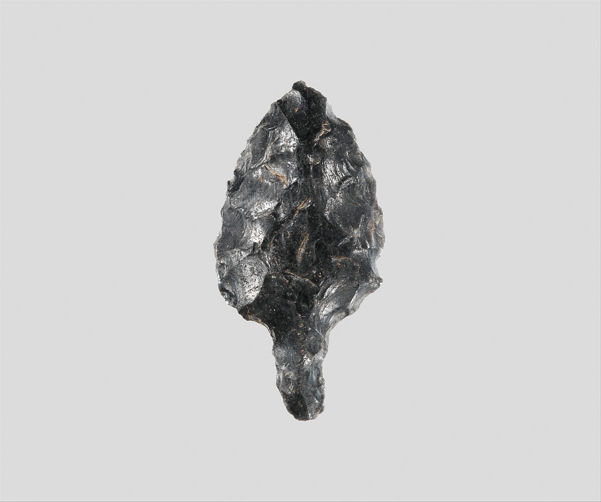 Obsidian leaf-shaped and tanged point, Obsidian, Cycladic 
