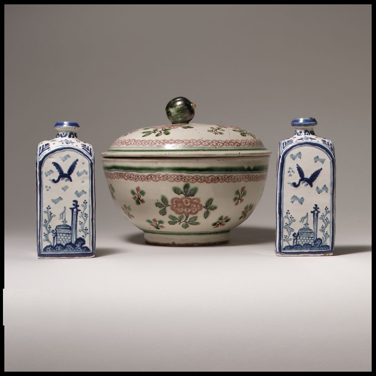 Bottle, Tin-glazed earthenware, Mexican