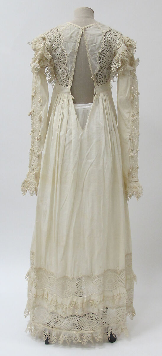 Dress, cotton, linen, probably British