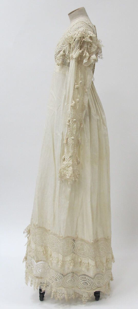 Dress, cotton, linen, probably British