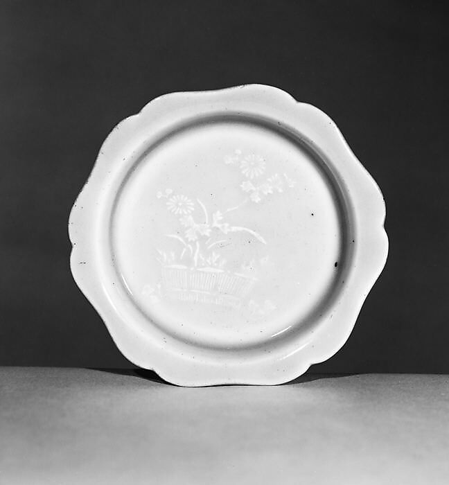 Small Plate, Porcelain with celadon glaze (Arita ware, Kakiemon type), Japan 