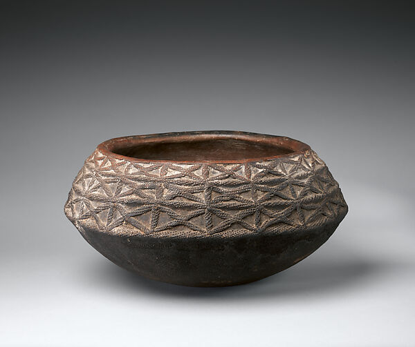 Vessel with Stylized Spider Motif, Terracotta, Bamileke or Bamum 