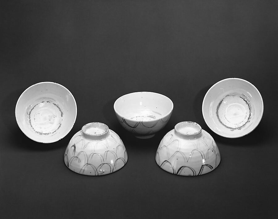 Bowl, Porcelain with underglaze blue (Hizen ware, Kurawanka type), Japan 