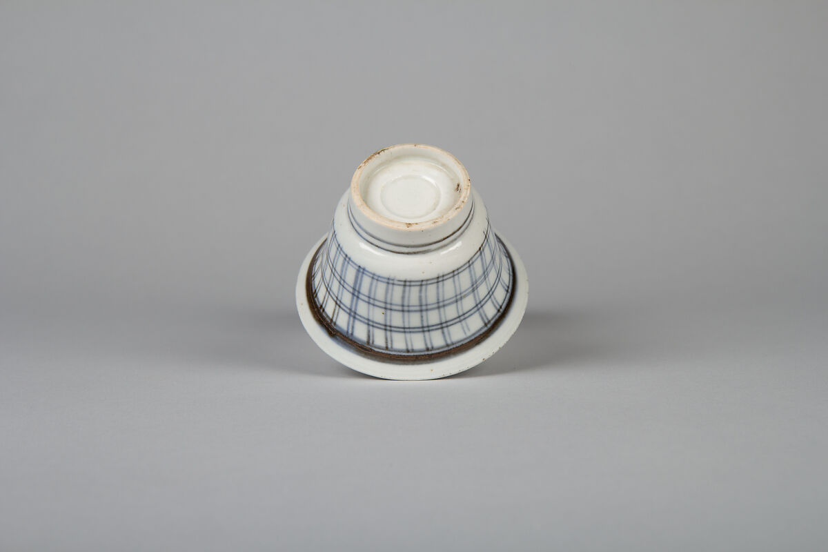 Set of Five Sencha Teacups (Sencha wan) with Lattice Pattern, Porcelain painted with cobalt blue under a transparent glaze (Hizen ware), Japan