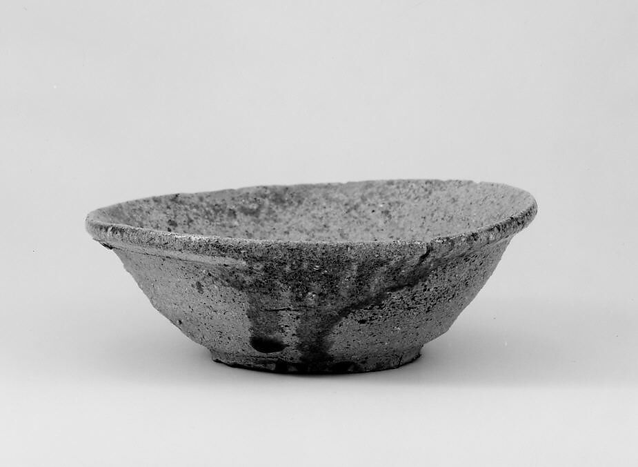 Bowl, Stoneware with natural ash glaze around inside walls (Tokoname ware), Japan 