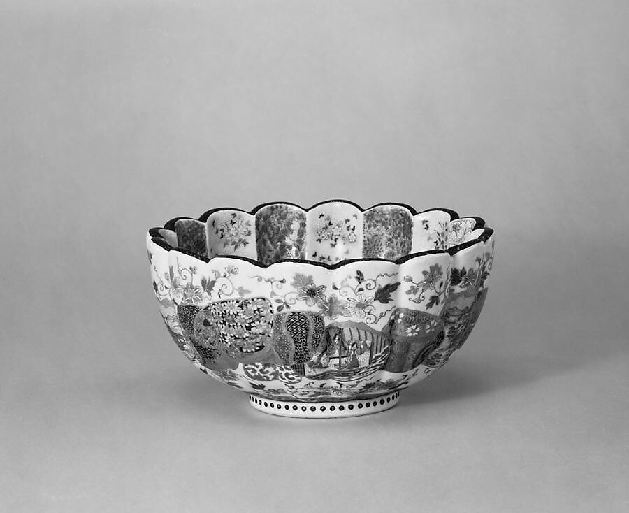 Small Scalloped-shape Bowl with Design of Vertical Floral Bands and Chinese Children on Bottom of Interior, Earthenware with polychrome and gold overglaze enamels (Satsuma ware), Japan 