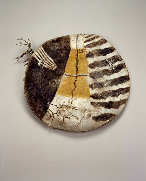 Shield with Buffalo Bull and Thunderbird, Buffalo rawhide, pigment, native-tanned leather, Crow 