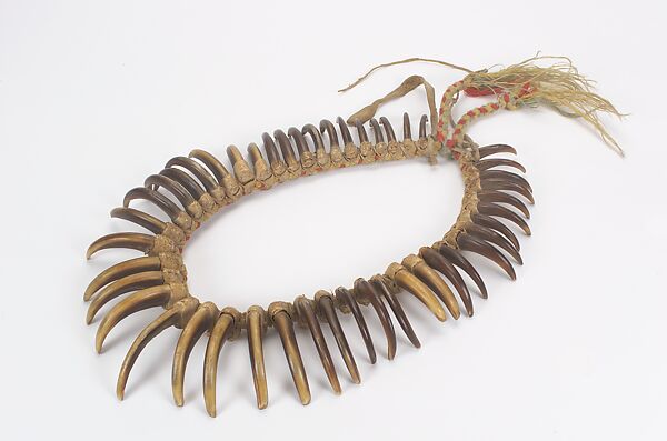 Bear-Claw Necklace, Grizzly bear claws, native-tanned leather, wool yarn, Central Plains, Lakota (Teton Sioux), Cheyenne or Arapaho 