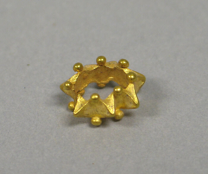 Pair of Ear Ornaments in Star Form, Gold, Indonesia (Central Java)
