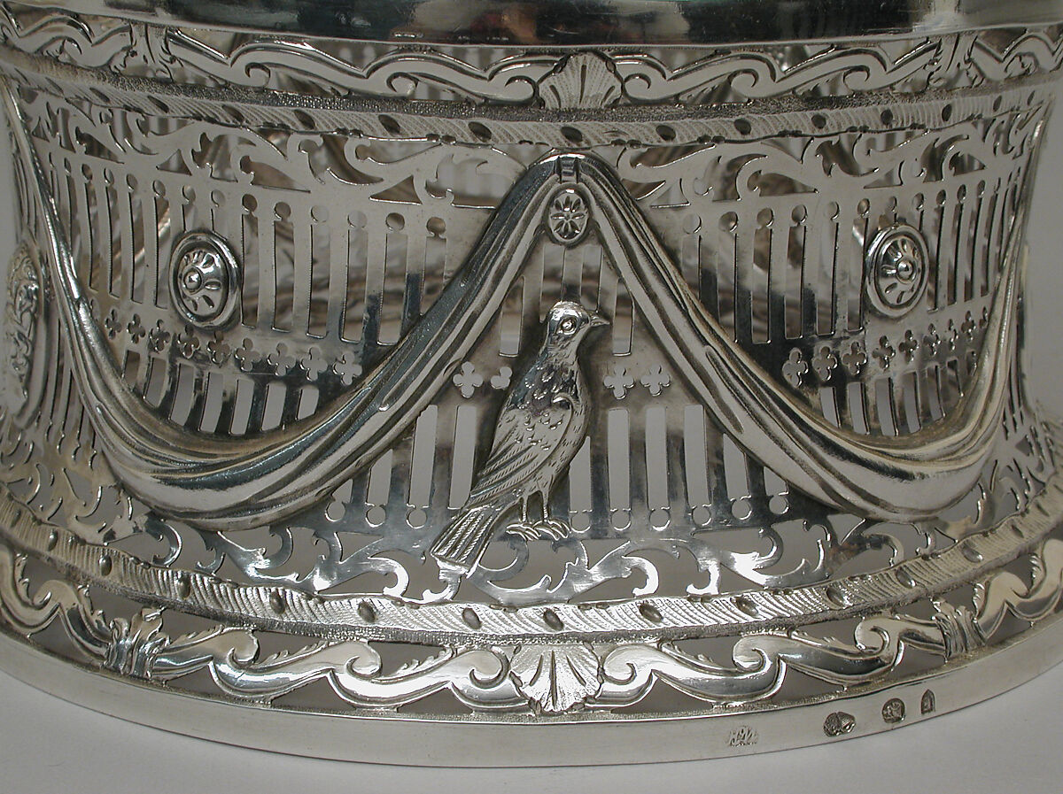 Dish ring, Unidentified Dublin maker W. H., Silver, Irish