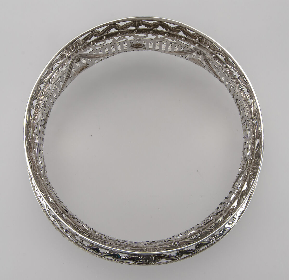 Dish ring, Unidentified Dublin maker W. H., Silver, Irish