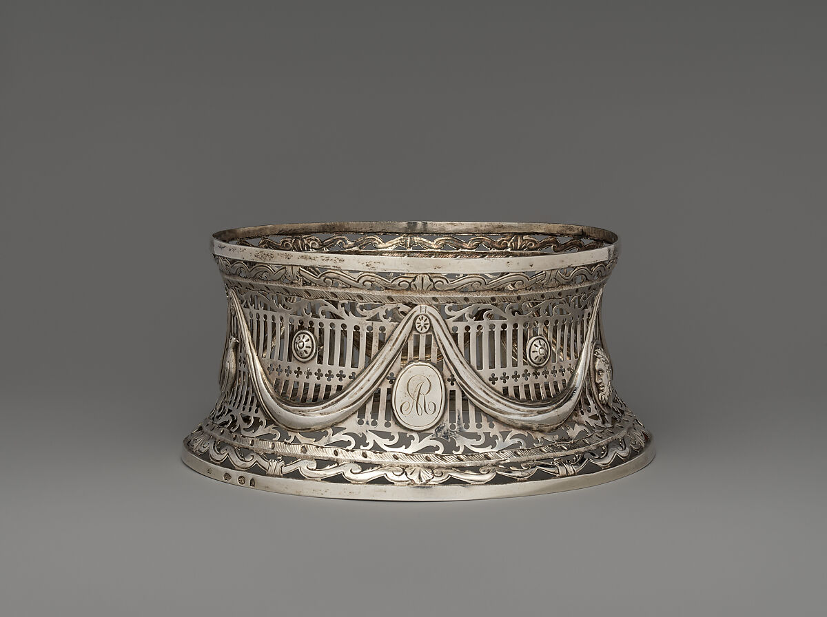 Dish ring, Unidentified Dublin maker W. H., Silver, Irish