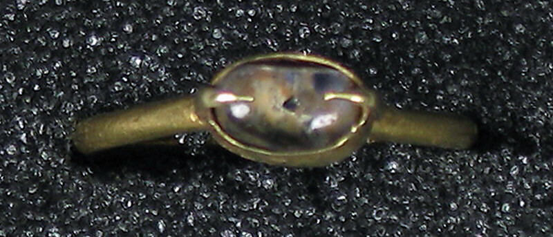 Ring with Round Bezel and Crystal, Gold, Indonesia (Central Java) 