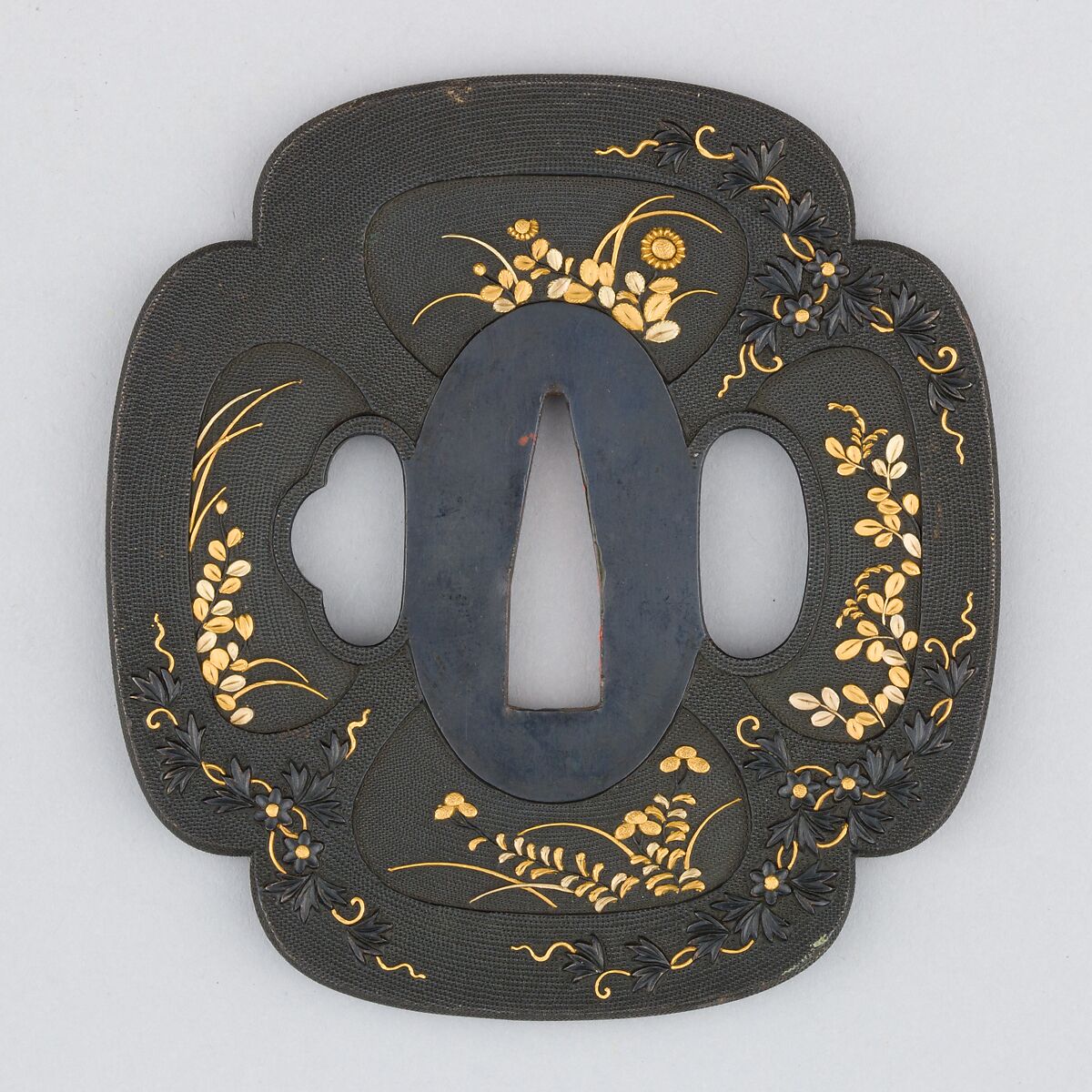 Sword Guard (Tsuba), Copper-gold alloy (shakudō), gold, copper, Japanese