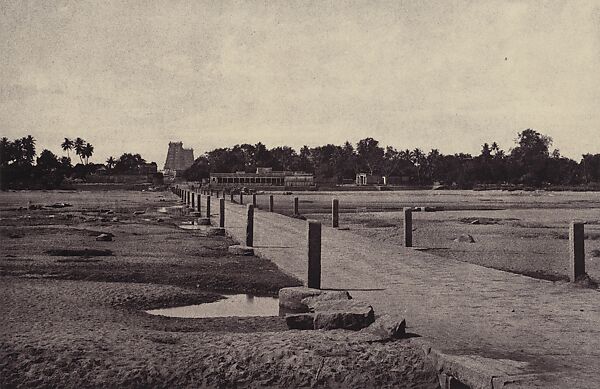 Madura: The Vygay River, with Causeway, across to Madura., Linnaeus Tripe (British, Devonport (Plymouth Dock) 1822–1902 Devonport) 