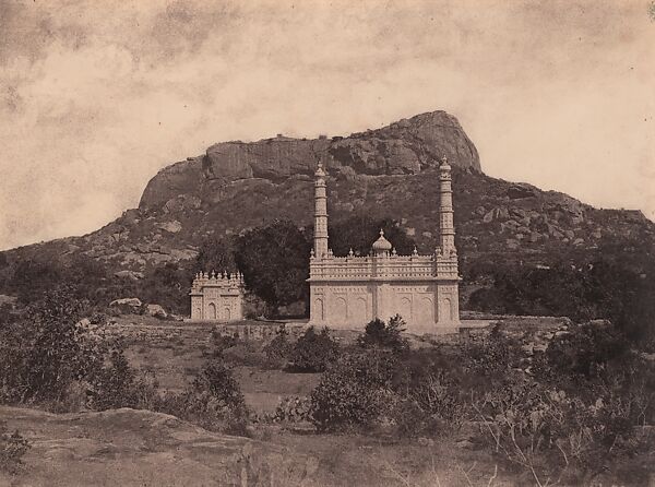 Royacottah: Eedgah and Tomb, Linnaeus Tripe (British, Devonport (Plymouth Dock) 1822–1902 Devonport) 