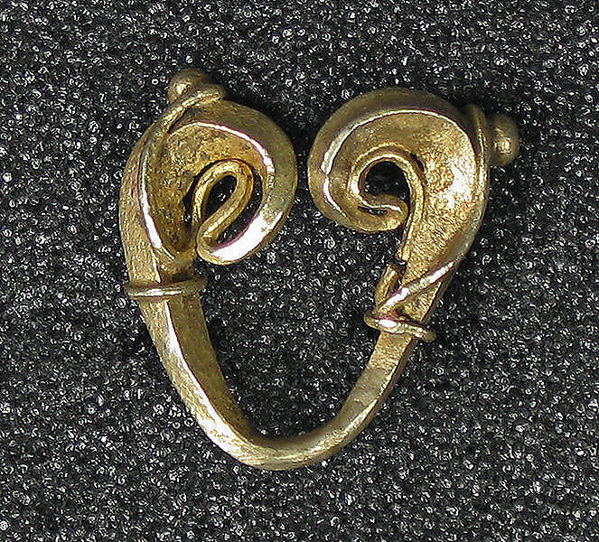 Double Scroll Fertility Earring, Gold, Indonesia (Central Java) 