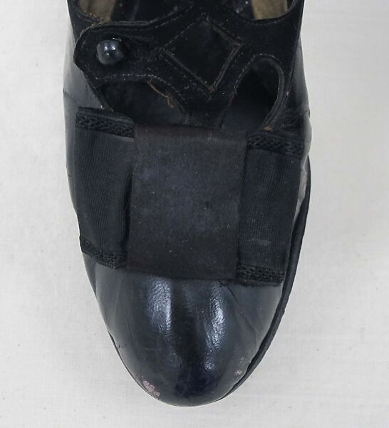 Boots, leather, silk, metal, American