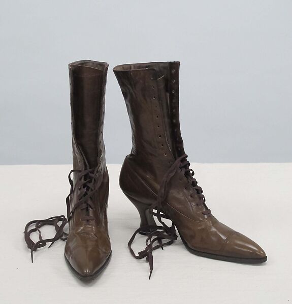 Boots, Julian &amp; Kokenge Company (American, 1893–1974), leather, cotton, silk, metal, American