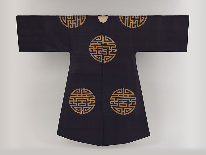 Woman's Ensemble of Robe and Coat with Shou Medallions