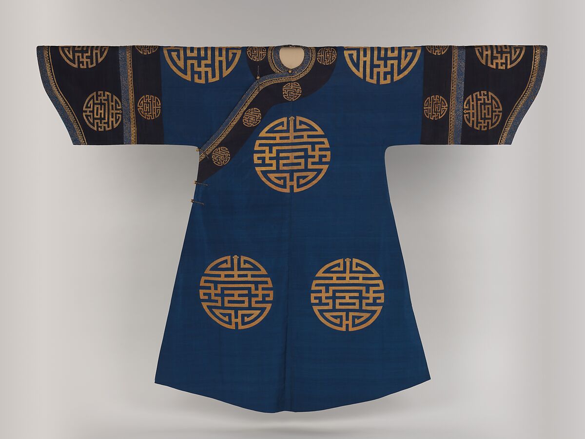 Woman's Robe with "Longevity" Medallions, Silk and metallic thread tapestry (kesi), China 