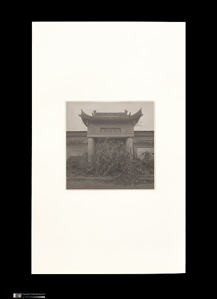 Odes, Taca Sui (Chinese, born 1984), 108 silver gelatin prints mounted in 9 albums, China